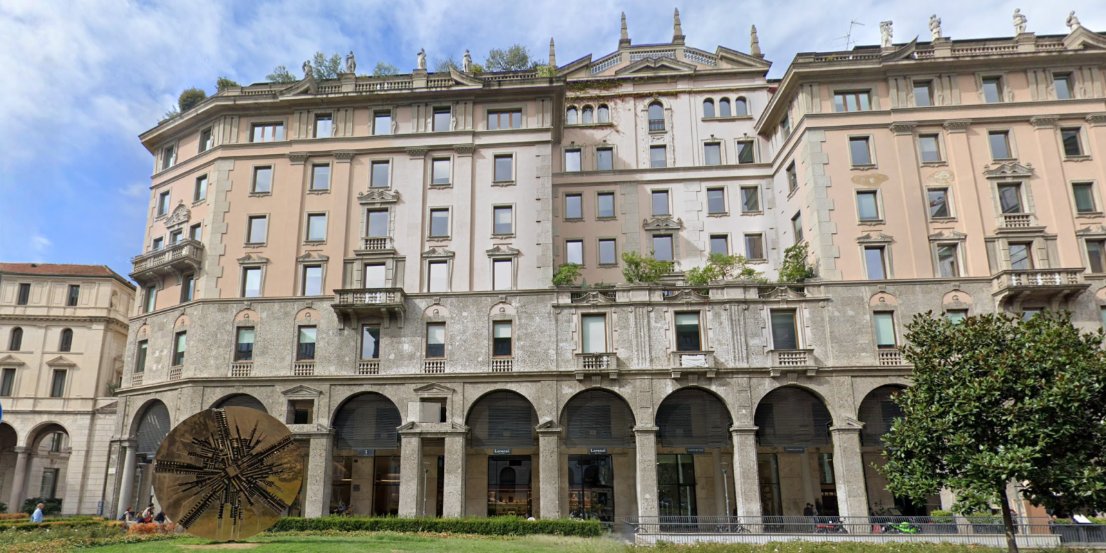 piazza-meda-milano-falar-serramenti-carpenteria-2